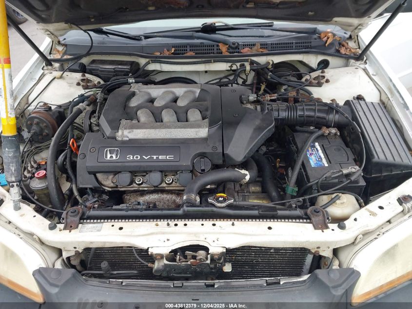 2000 Honda Accord 3.0 Ex VIN: 1HGCG1650YA096107 Lot: 43812379