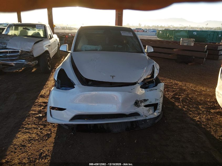 2023 Tesla Model Y Awd/Long Range Dual Motor All-Wheel Drive VIN: 7SAYGDEE6PF600353 Lot: 43812382