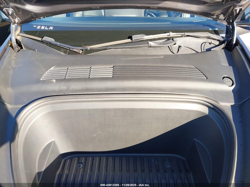 2021 Tesla Model Y Long Range Dual Motor All-Wheel Drive VIN: 5YJYGDEE3MF161606 Lot: 43812385