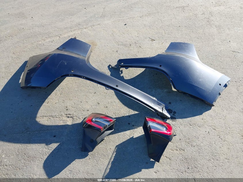 2021 Tesla Model Y Long Range Dual Motor All-Wheel Drive VIN: 5YJYGDEE3MF161606 Lot: 43812385