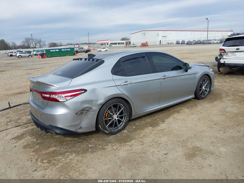 2020 Toyota Camry Xle V6