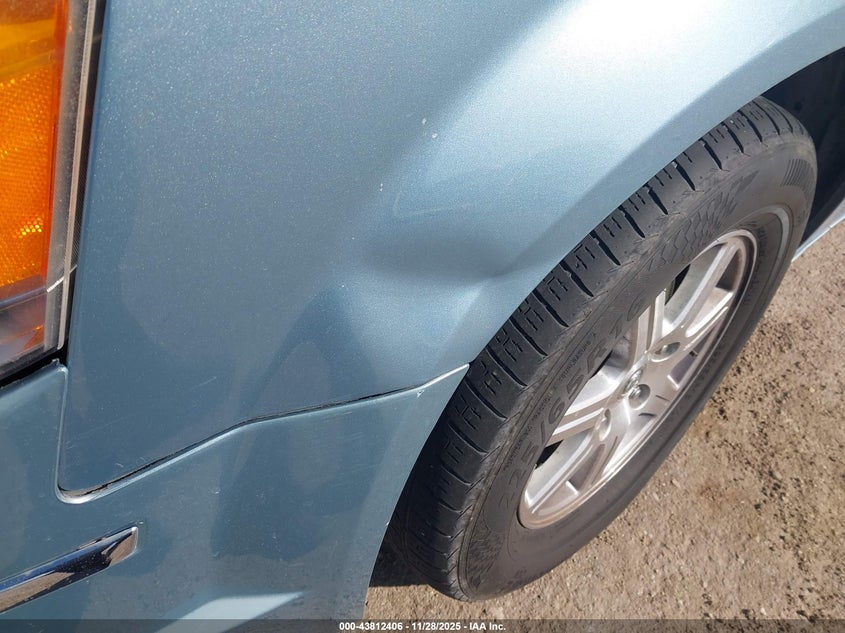 2008 Chrysler Town & Country Touring VIN: 2A8HR54P58R787079 Lot: 43812406