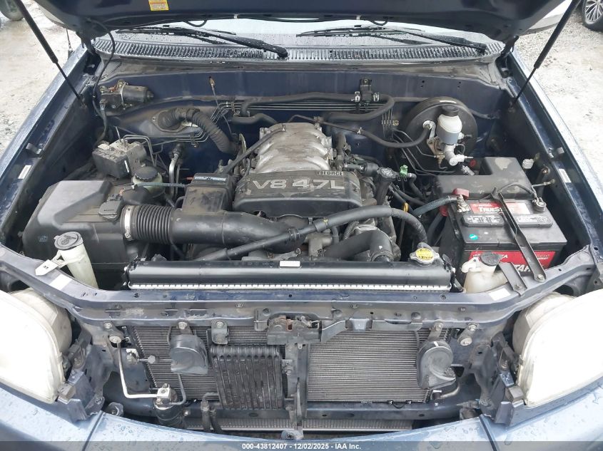 2004 Toyota Tundra Sr5 V8 VIN: 5TBBT44164S447695 Lot: 43812407