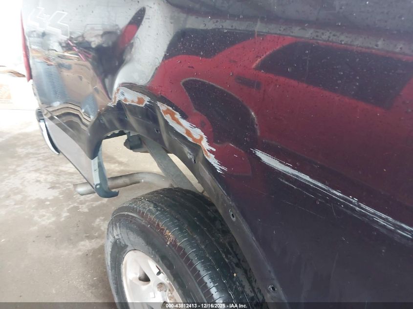 2000 Ford F-150 Lariat/Work Series/Xl/Xlt VIN: 1FTRX18LXYKA70564 Lot: 43812413