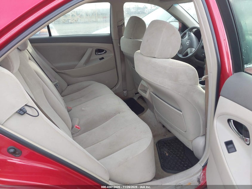 2007 Toyota Camry Le VIN: 4T1BE46K57U060400 Lot: 43812420