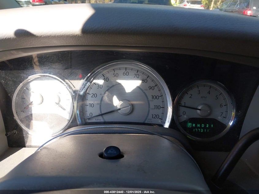 1A8HX58P97F504172 2007 CHRYSLER ASPEN photo no. 7