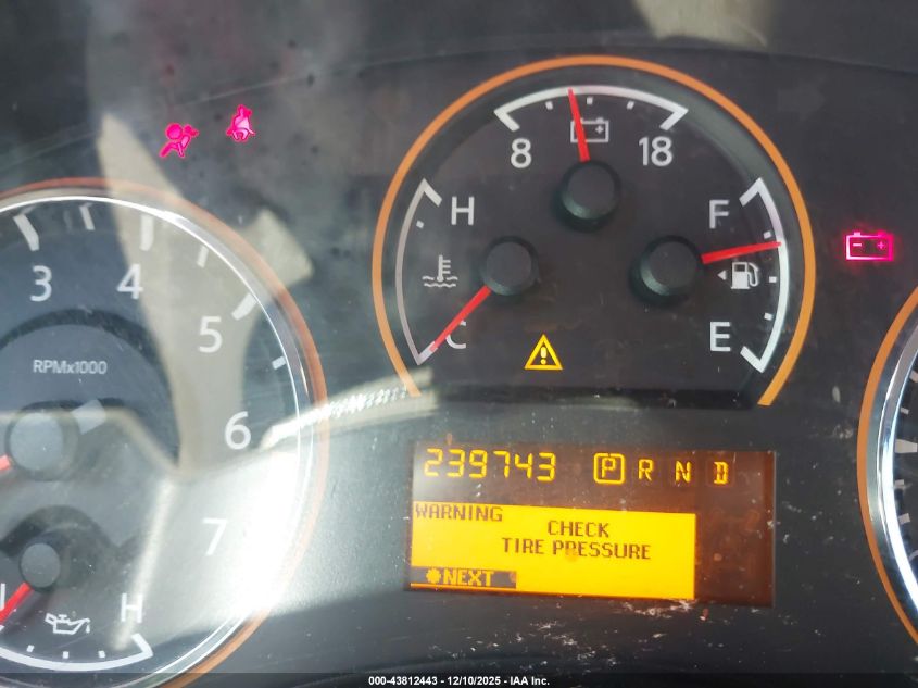 2014 Nissan Armada Platinum VIN: 5N1BA0NF1EN611342 Lot: 43812443