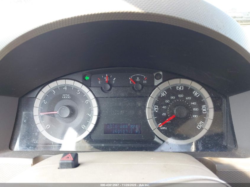 2009 Ford Escape Xlt VIN: 1FMCU03709KC47932 Lot: 43812567