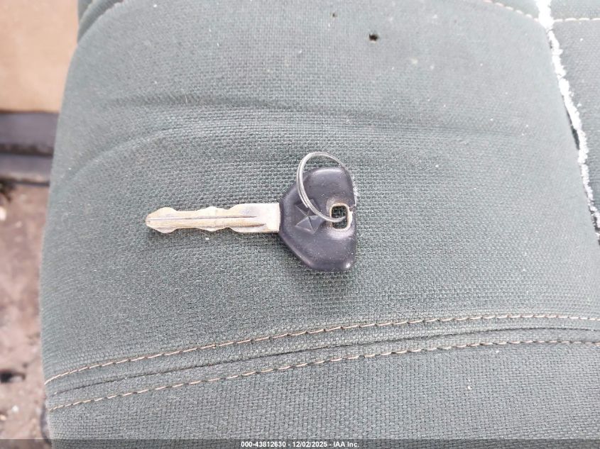 1998 Jeep Wrangler Sahara VIN: 1J4FY49S4WP802348 Lot: 43812630