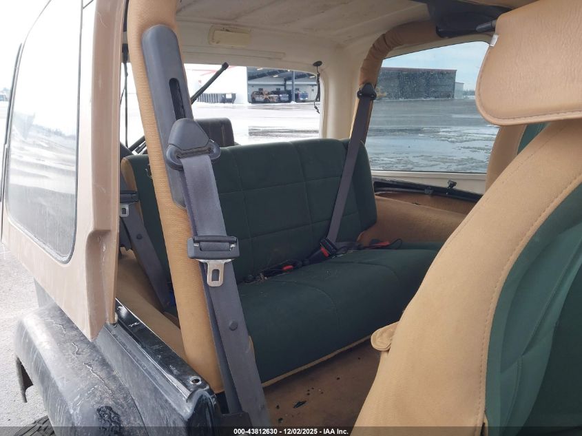 1998 Jeep Wrangler Sahara VIN: 1J4FY49S4WP802348 Lot: 43812630