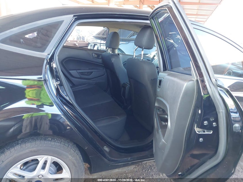 2018 Ford Fiesta Se VIN: 3FADP4BJ4JM130460 Lot: 43812635