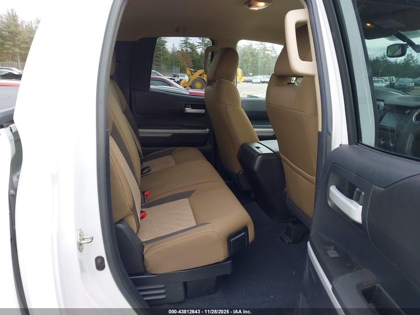 2015 Toyota Tundra Sr5 5.7L V8 VIN: 5TFUY5F13FX449132 Lot: 43812643