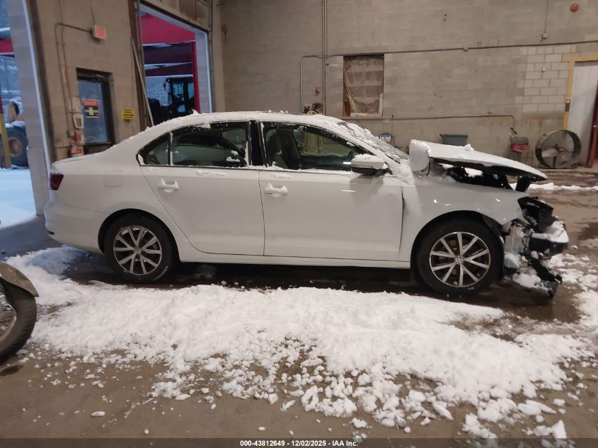 2018 Volkswagen Jetta 1.4T Se/1.4T Wolfsburg Edition VIN: 3VWDB7AJ9JM230210 Lot: 43812649