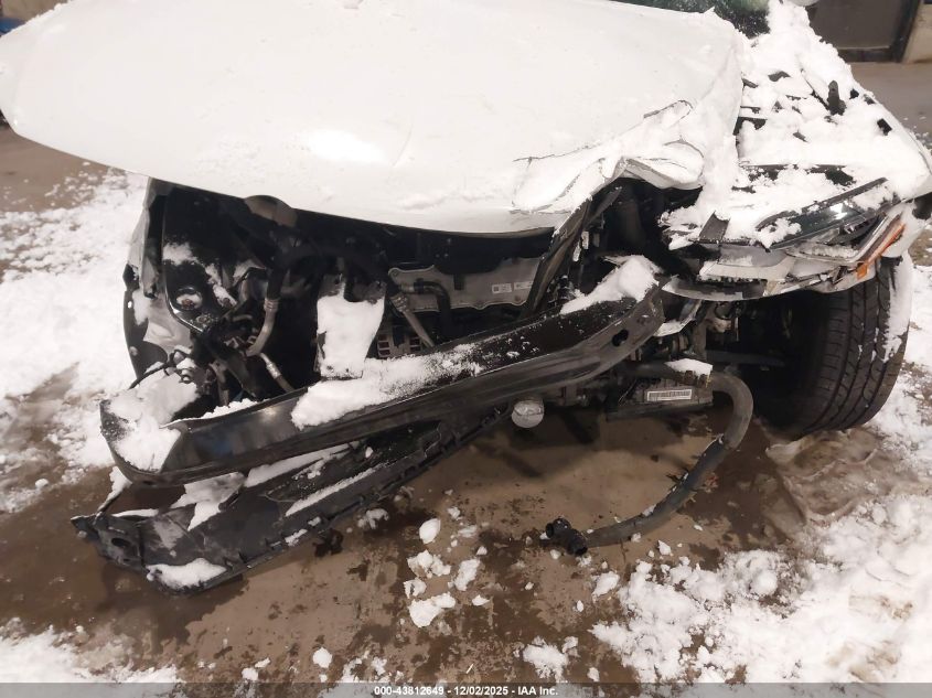 2018 Volkswagen Jetta 1.4T Se/1.4T Wolfsburg Edition VIN: 3VWDB7AJ9JM230210 Lot: 43812649