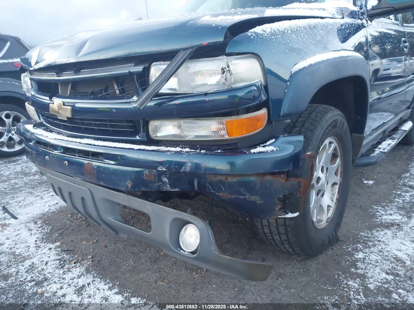 2005 Chevrolet Tahoe Z71 VIN: 1GNEK13T95R248382 Lot: 43812682