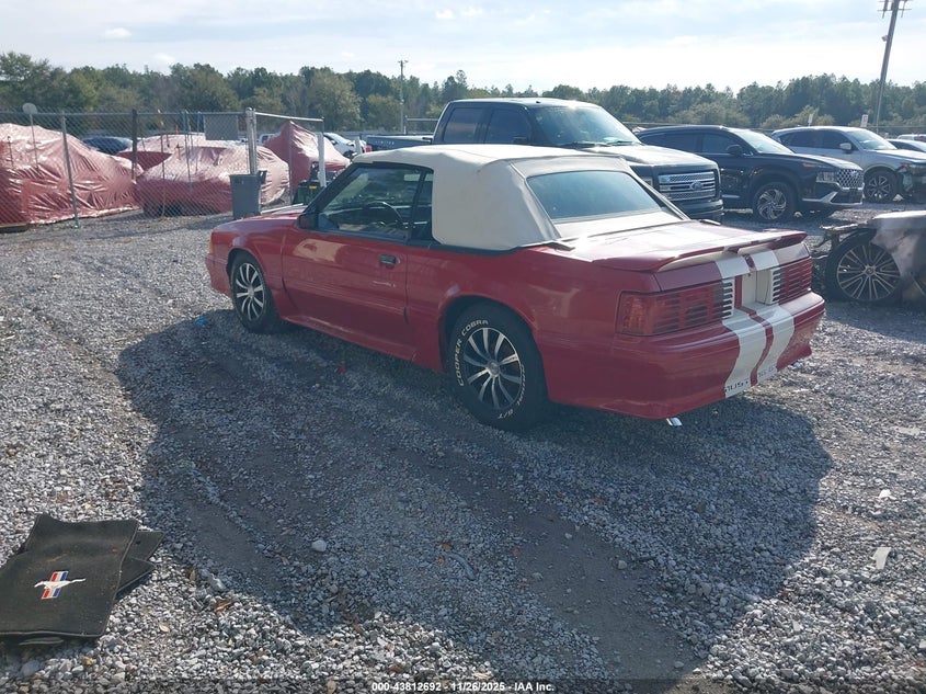 1FABP45E8JF106183 1988 FORD MUSTANG photo no. 3