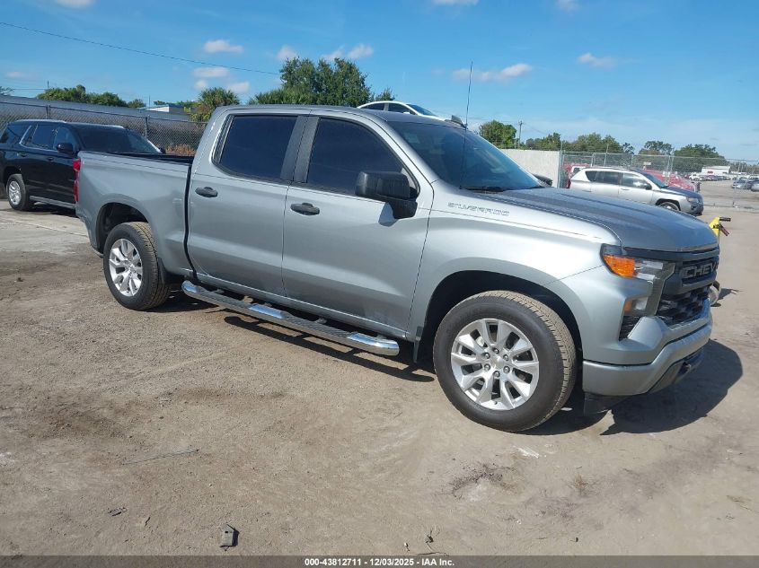 CHEVROLET SILVERADO 1500 2WD SHORT BED CUSTOM
