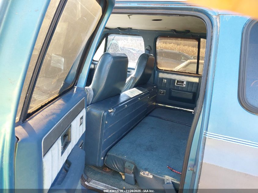 1988 Chevrolet Suburban R20 VIN: 1GNGR26NXJF113866 Lot: 43812716