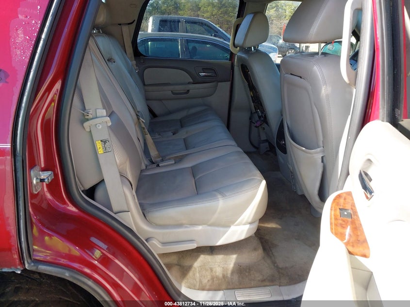 2007 Chevrolet Tahoe Ltz VIN: 1GNFC13097J130423 Lot: 43812734