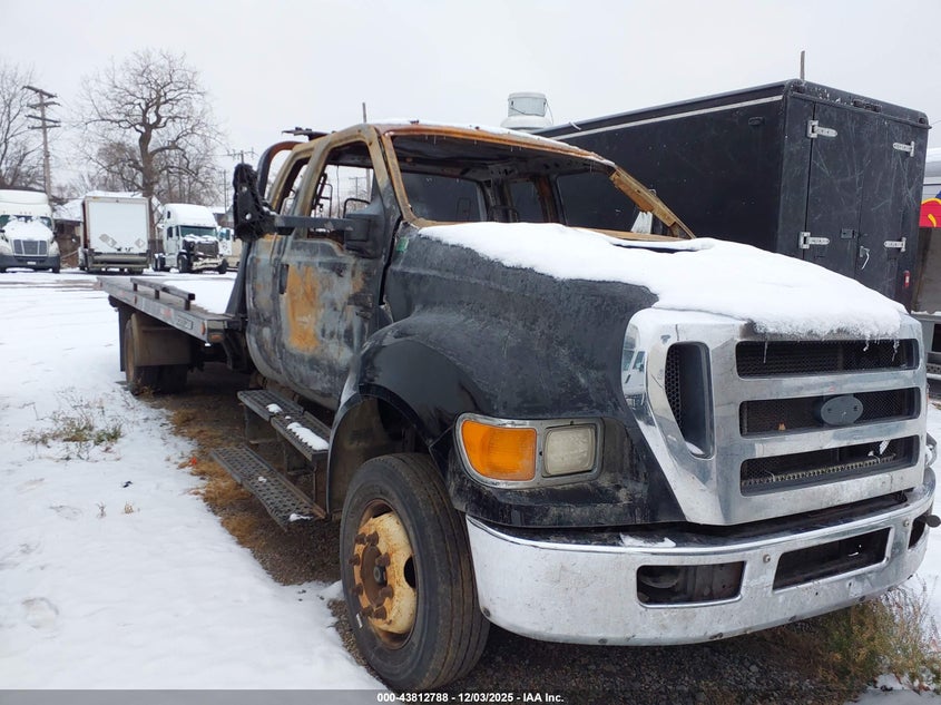 2011 FORD F-650 XL/XLT