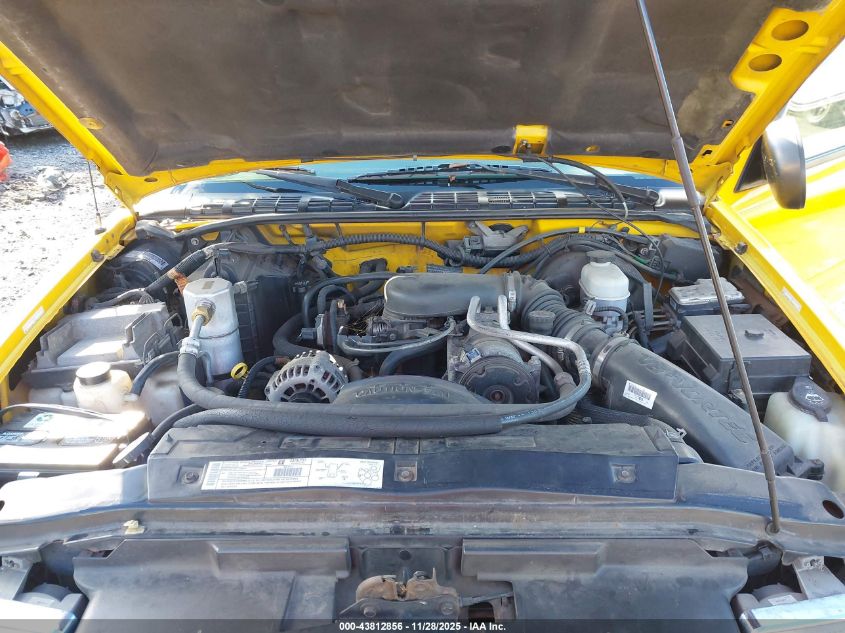 2002 Chevrolet S-10 Ls VIN: 1GCCT19W828259132 Lot: 43812856