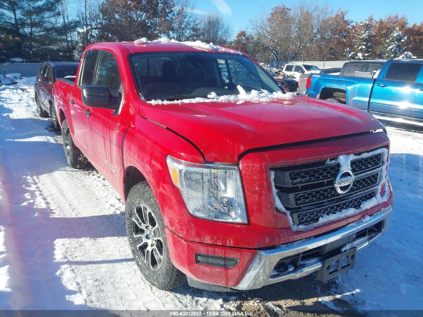 NISSAN TITAN SV 4X4