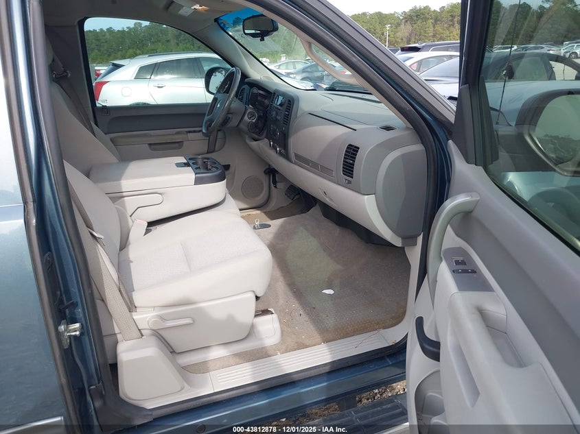2012 CHEVROLET SILVERADO 1500 auction photo 5