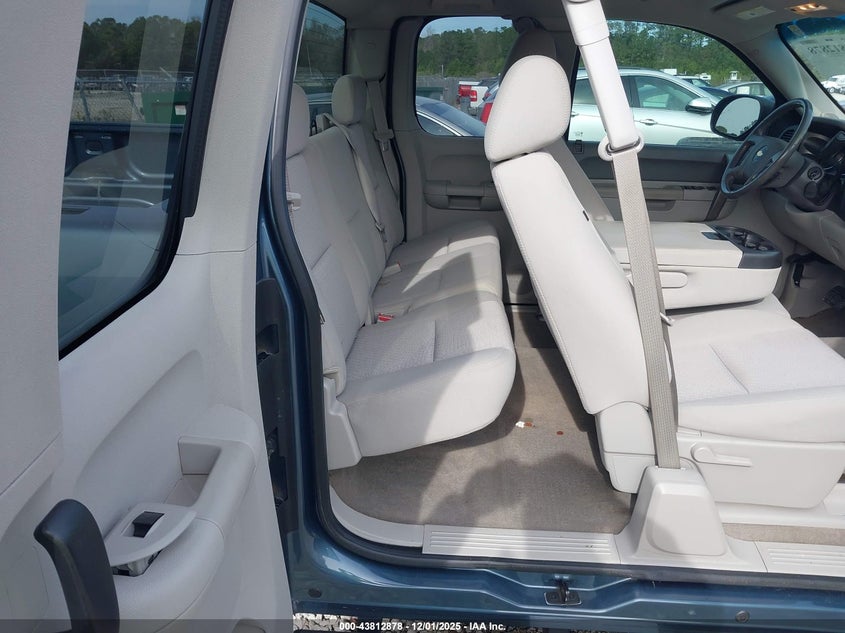 2012 CHEVROLET SILVERADO 1500 auction photo 8