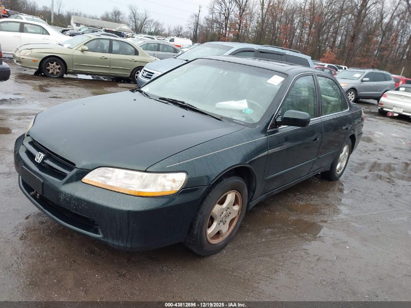 1HGCG165XWA041936 1998 HONDA ACCORD photo no. 2