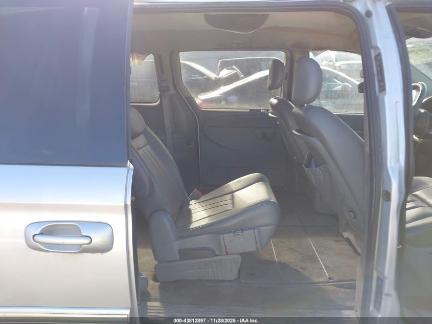 2007 Chrysler Town & Country Touring VIN: 2A4GP54L07R134612 Lot: 43812897