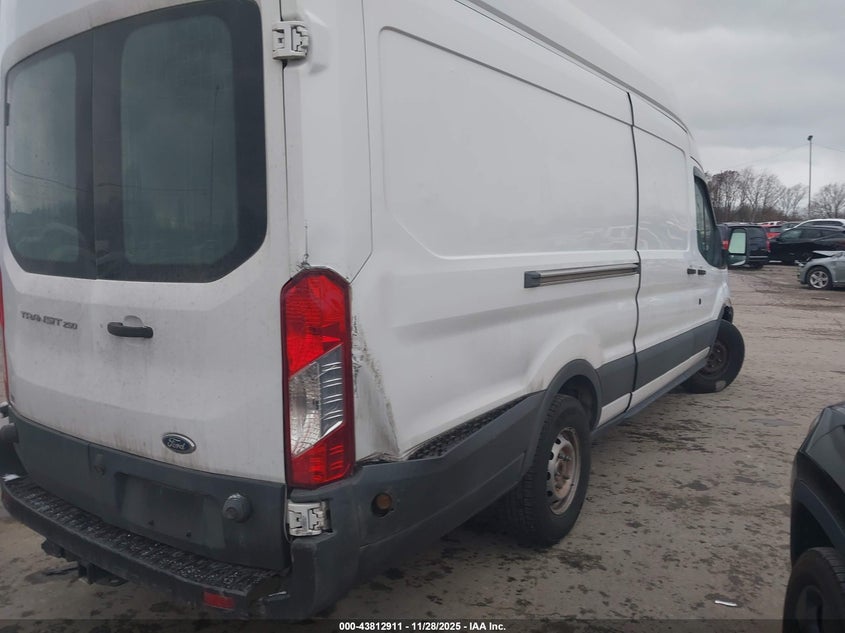 1FTYR3XM5GKB33662 2016 FORD TRANSIT photo no. 4