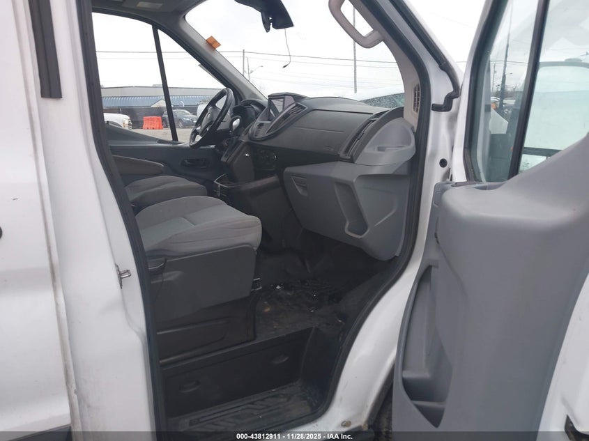 1FTYR3XM5GKB33662 2016 FORD TRANSIT photo no. 5