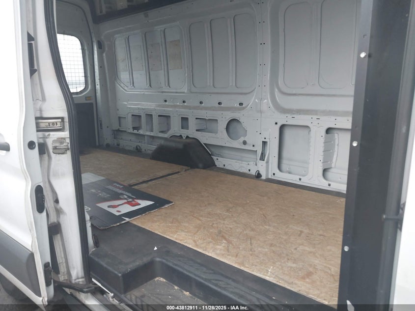 1FTYR3XM5GKB33662 2016 FORD TRANSIT photo no. 8