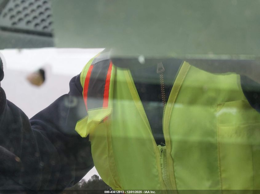 2007 Mitsubishi Endeavor Ls VIN: 4A4MM21S77E052166 Lot: 43812913