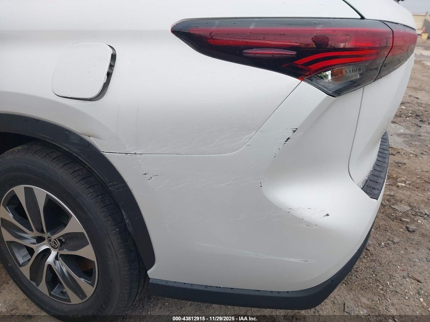 2024 Toyota Highlander Xle VIN: 5TDKDRAH0RS549973 Lot: 43812915