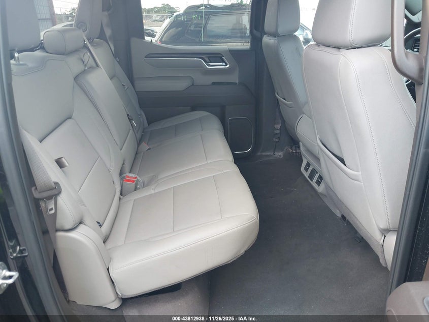 2025 GMC Sierra 1500 4Wd Short Box Slt VIN: 3GTUUDED1SG249916 Lot: 43812938