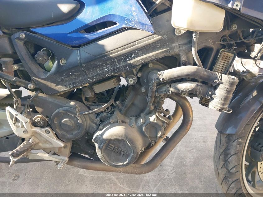 2015 BMW F800 Gt VIN: WB10B1301FZF88040 Lot: 43812974