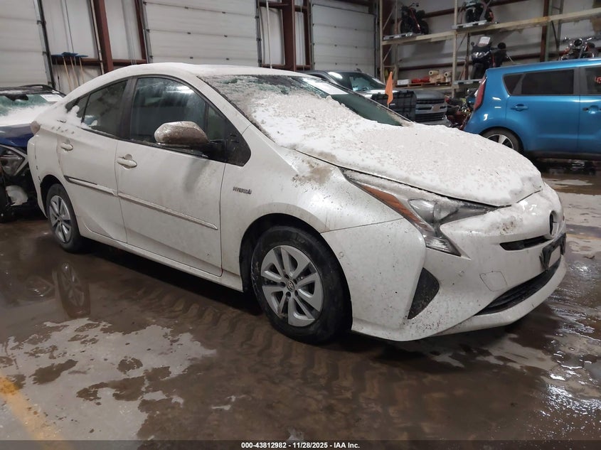 TOYOTA PRIUS FOUR