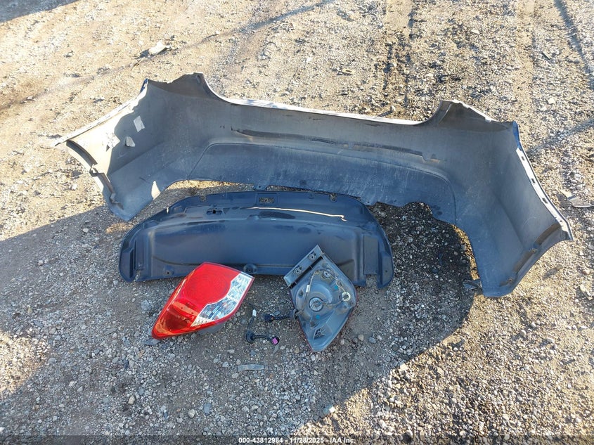 2014 Chevrolet Cruze 1Lt Auto VIN: 1G1PC5SB8E7225727 Lot: 43812984