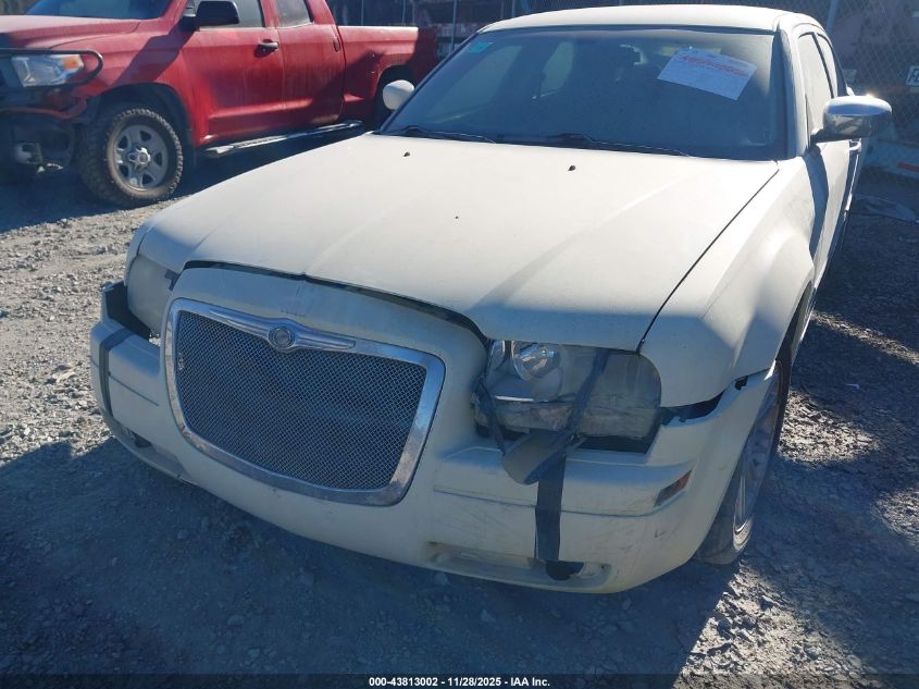 2008 Chrysler 300 Lx VIN: 2C3LA43RX8H157946 Lot: 43813002