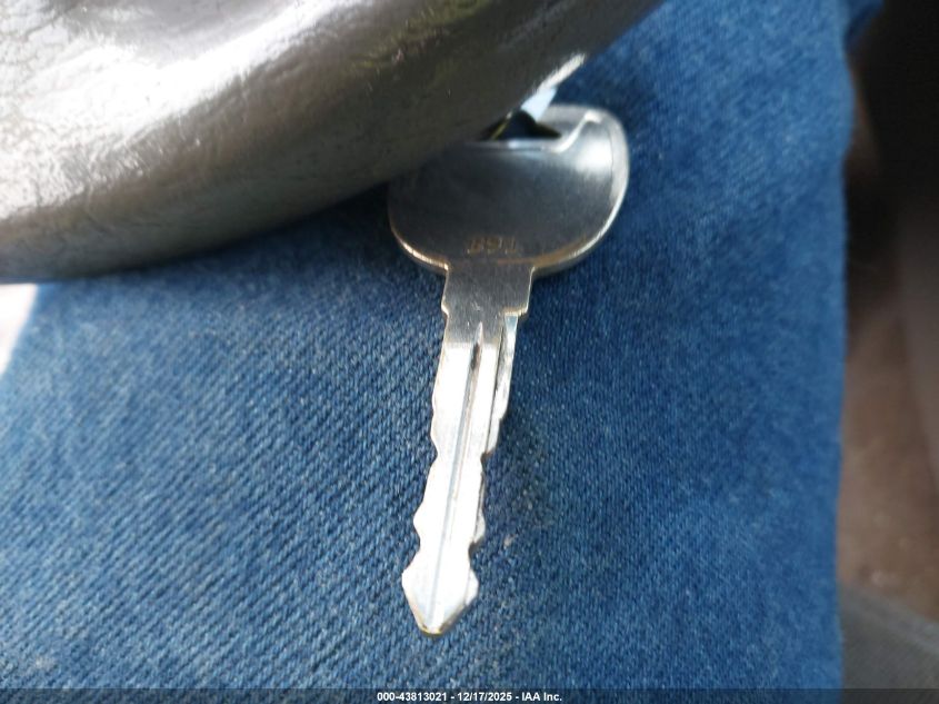 2003 Chevrolet Malibu VIN: 1G1ND52J13M708664 Lot: 43813021