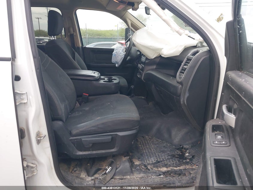 3C6UR5HL3KG582992 2019 RAM 2500 photo no. 5