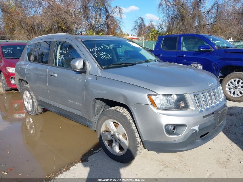 2016 Jeep Compass Latitude VIN: 1C4NJCEA5GD792610 Lot: 43813125