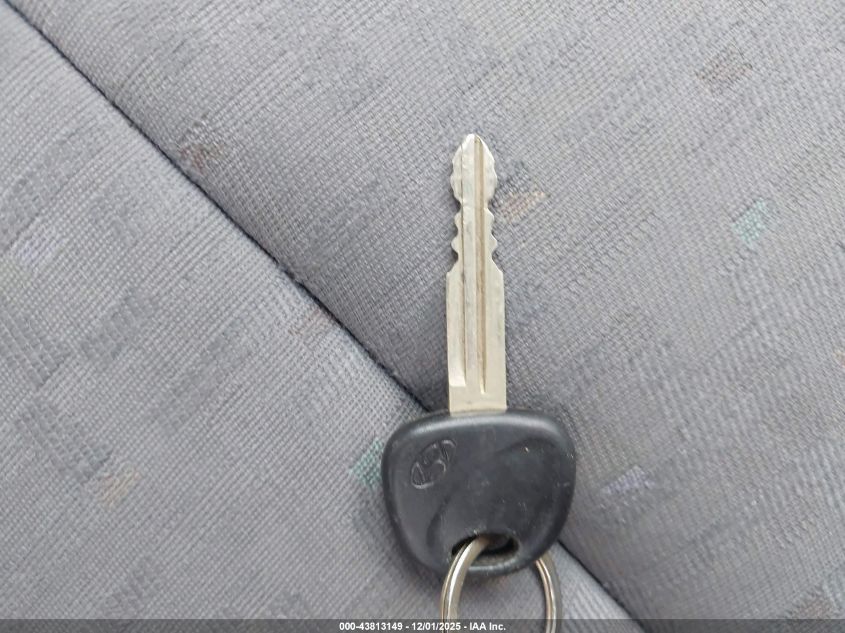 2004 Hyundai Accent Gl VIN: KMHCG45C34U512896 Lot: 43813149