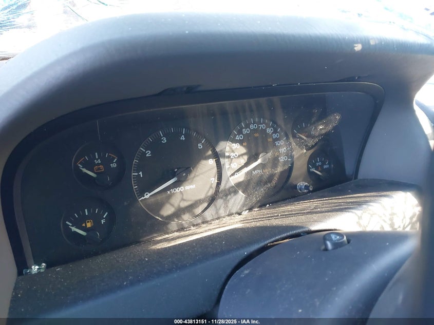 2004 Jeep Grand Cherokee Laredo VIN: 1J4GX48S74C192183 Lot: 43813151