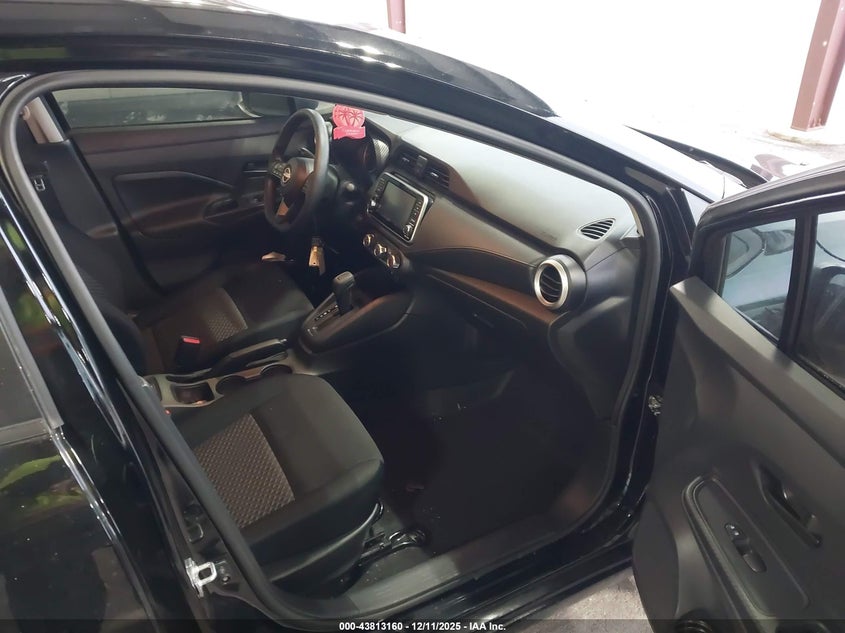 2024 Nissan Versa 1.6 S