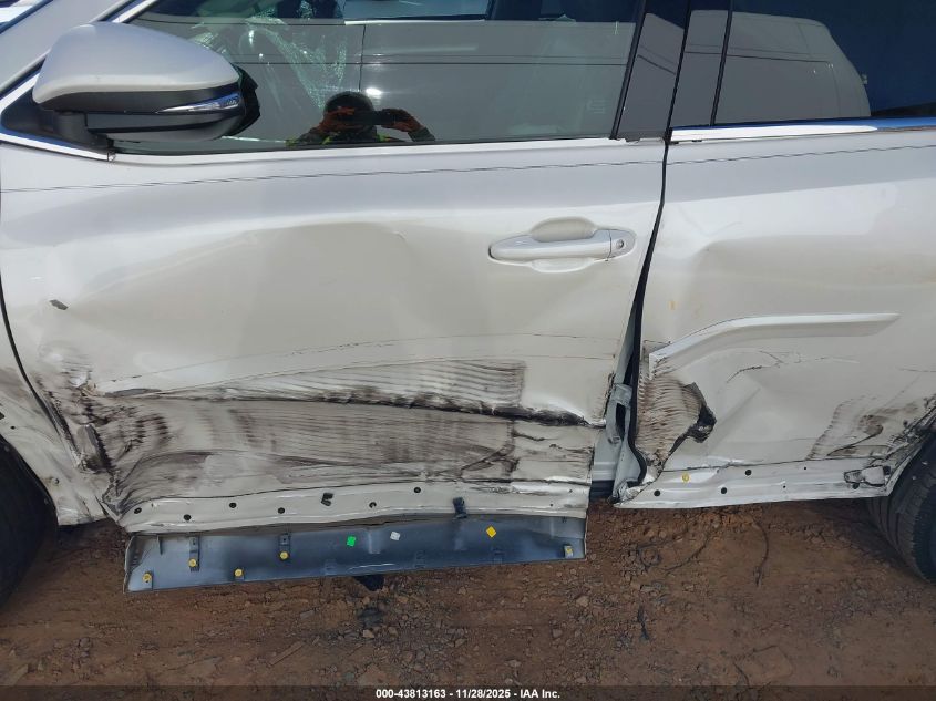 2017 Toyota Highlander Xle VIN: 5TDKZRFH4HS512546 Lot: 43813163