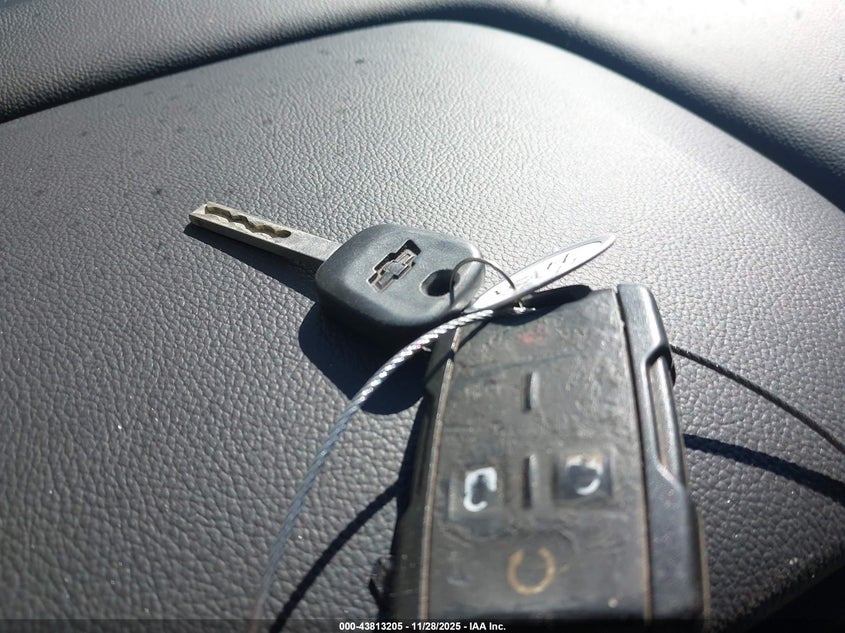 2016 Chevrolet Silverado 1500 1Lt VIN: 1GCUKREC5GF191103 Lot: 43813205