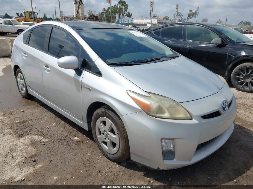 TOYOTA PRIUS IV