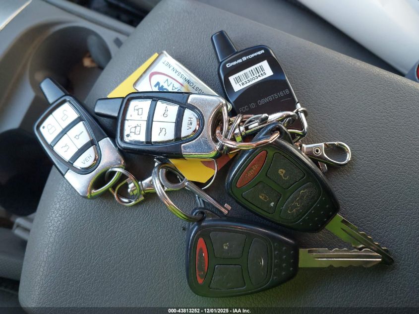 2007 Jeep Grand Cherokee Laredo VIN: 1J8GR48K87C565423 Lot: 43813252